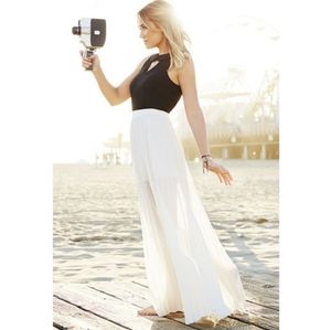 Lauren Conrad White Pleated Maxi Skirt
